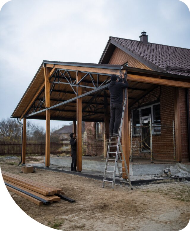 Пристройка навеса к дому и участку в Новоуральске под ключ